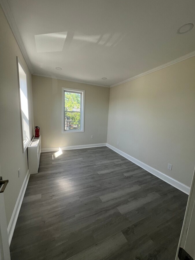 Photo - 29 Laurel Ave Unit 2