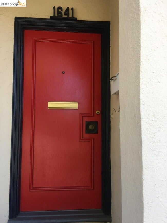 Photo - 1641 Walnut St