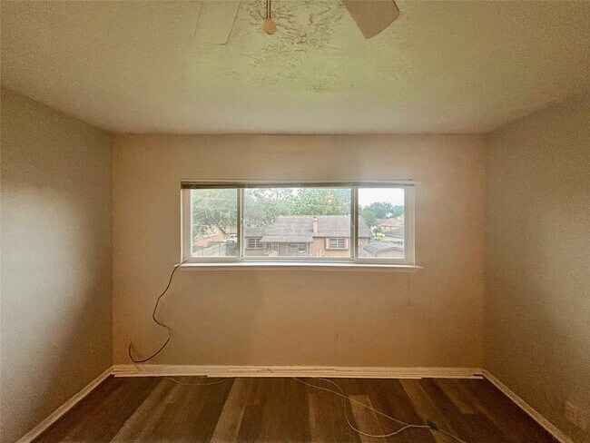 Photo - 16327 Quail Echo Dr