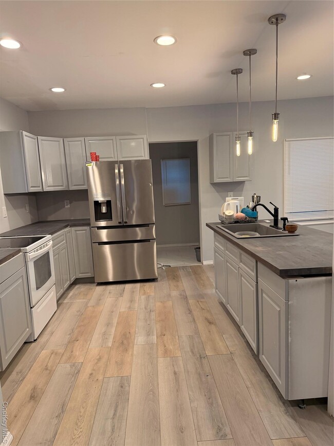 Photo - 68 Corrigan Rd