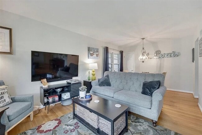 Photo - 169 W Kirkham Ave