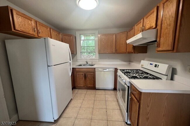 Photo - 22 High St Unit 1L