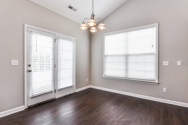 Photo - 9309 Doss Ct