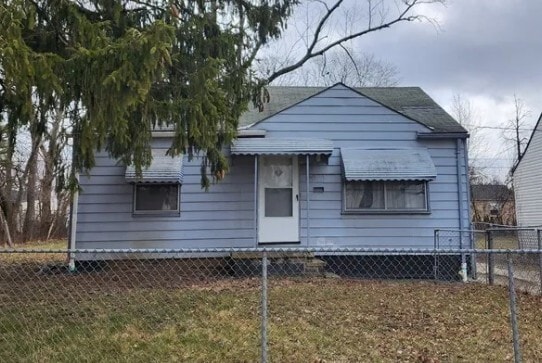 4345 - 4345 House