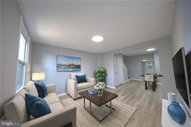 Photo - 910 Butler St