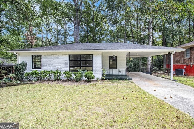 Building Photo - 2550 Graywall St