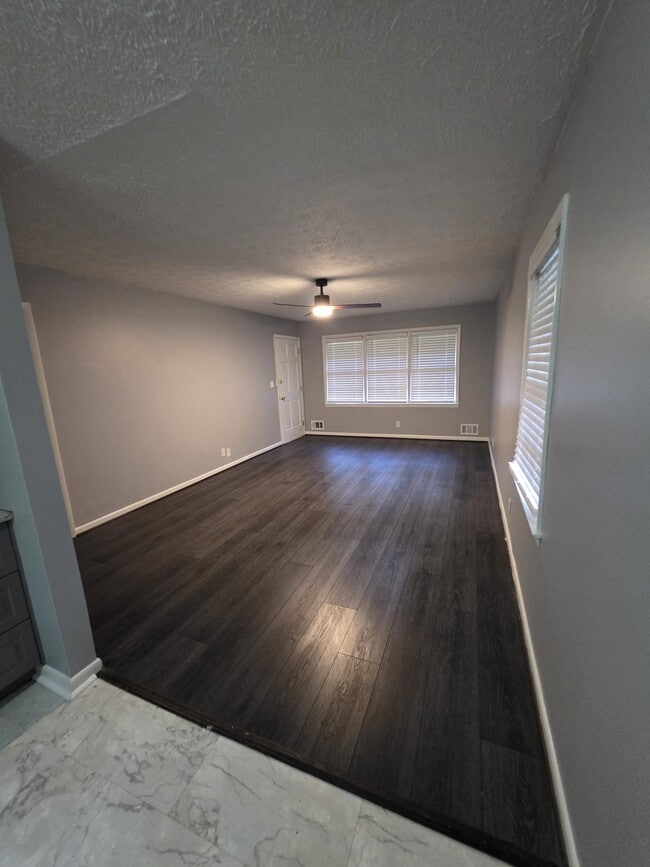 Photo - 853 Rowland St Unit 1