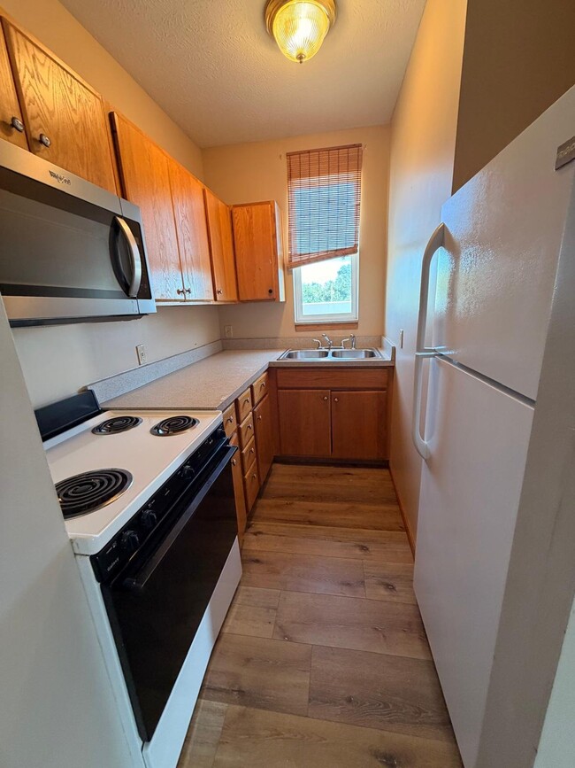 Photo - 801 N Santa Fe Ave Unit B