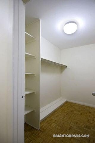 Photo - 125 Chiswick Rd Unidad 309