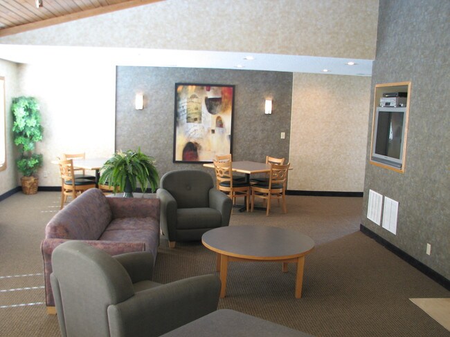 Coventry Court Townhomes For Rent in Burnsville, MN