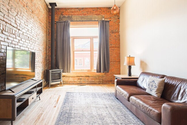 Photo - 422 3 Avenue-SI ID1386639P Unité SI ID1386639P