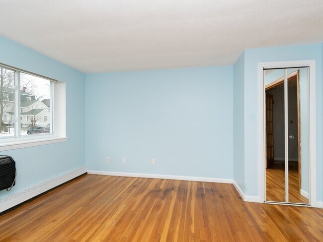 Photo - 20 Radcliffe Rd Unit 206