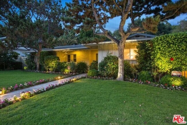 Building Photo - 11787 Bellagio Rd Rental