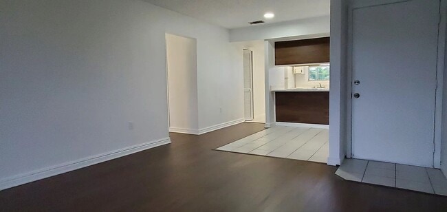 English Park (Yorktown) - English Park (Yorktown) Apartamento Unidad 217 Bristol Ln