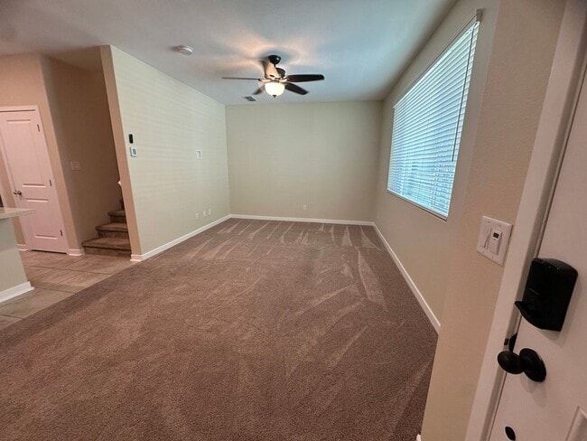 Photo - 5301 E Commerce Way