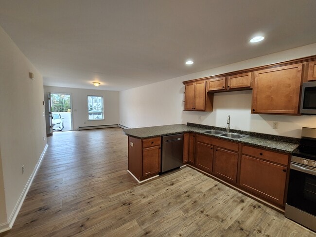 Photo - 112 Meadow Ridge Dr