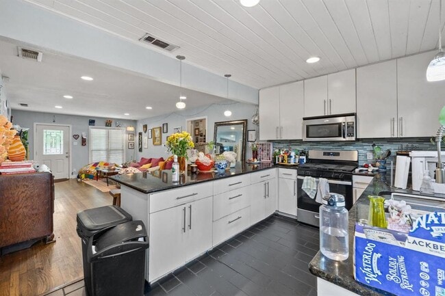 Photo - 3801 Avenue G