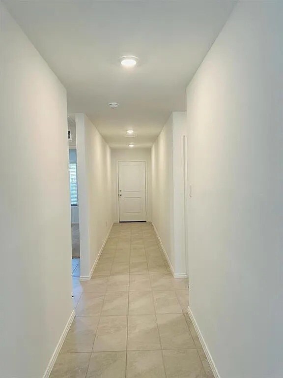 Photo - 1728 Round House Ln