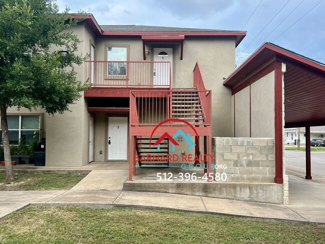 Building Photo - Available Now: Spacious 1 Bedroom, Walking Distance to the Heart of Downtown
