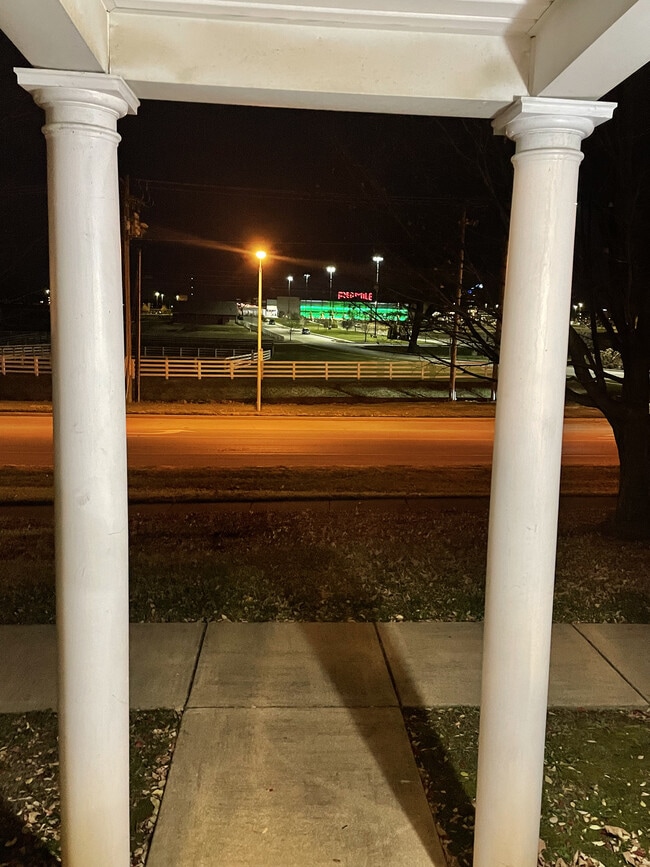 Photo - 971 Red Mile Rd