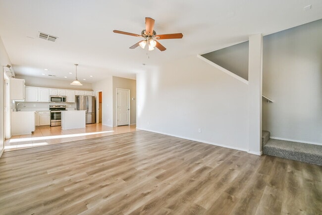 Photo - 28779 N Spur Dr