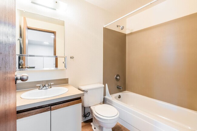 Photo - Park Royal Apartments