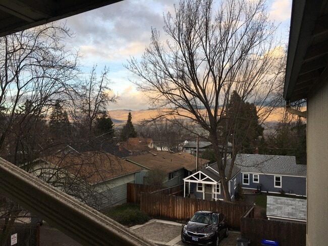 Photo - 567 Fairview St Unidad 4