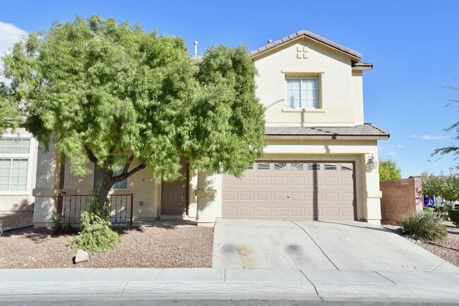 Building Photo - BEAUTIFUL 4BED/3BATH Home w/ 2 Car Garage ...