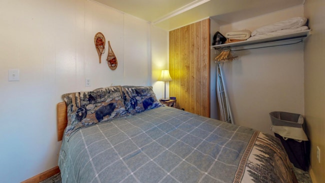 Photo - 2185 Eagle Cliff Rd