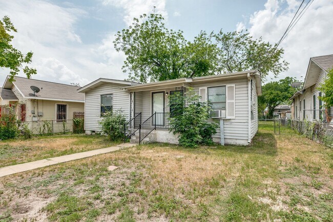 Photo - Charming 2 Bedroom in Probandt Neighborhood