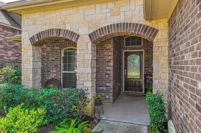 Photo - 27519 Gracefield Ln