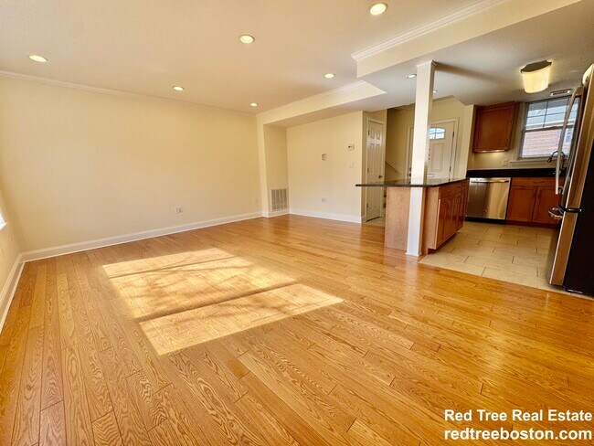 Photo - 146 Independence Dr