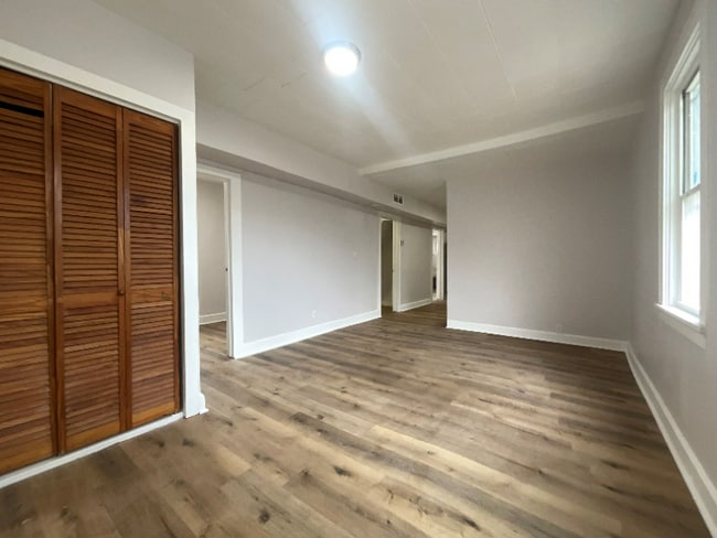 Photo - 4628 Oakley Ave