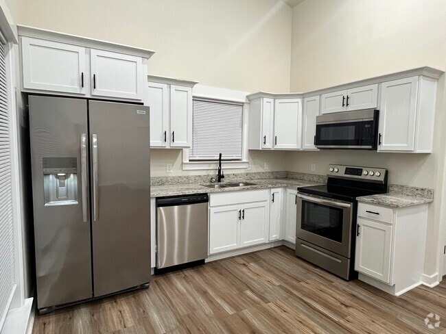 Building Photo - 2601 W Maddox Rd Unit 3 Rental