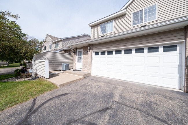 13141 Gable Ln
