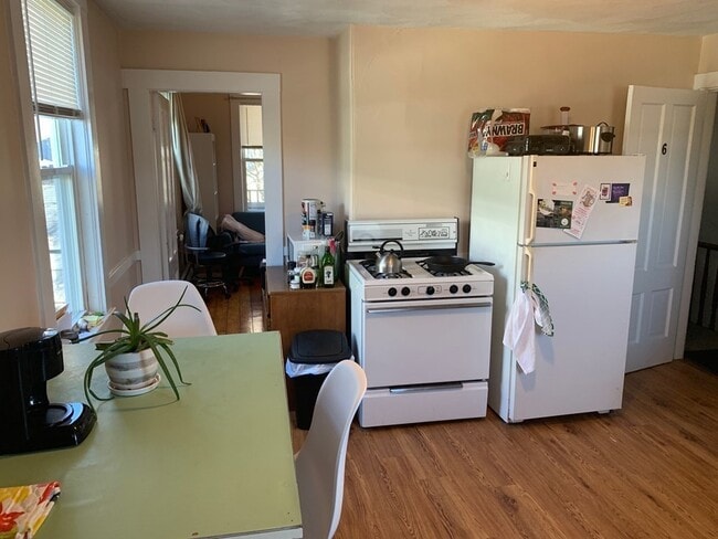 Photo - 17 Endicott Ave Unit 6