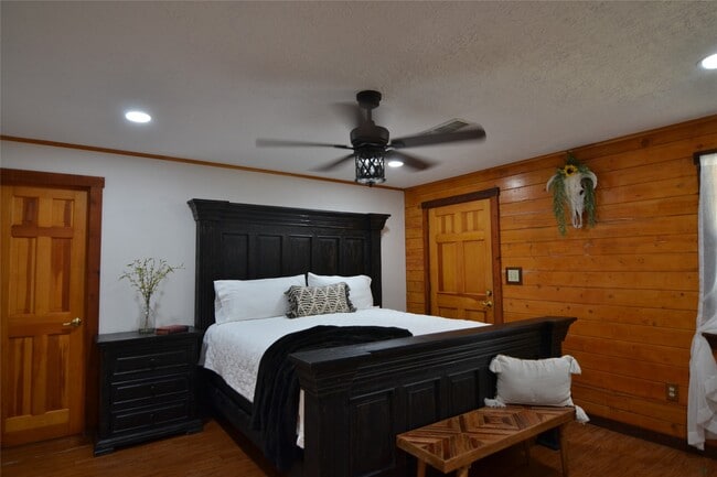 Photo - 2611 Primrose Dr House