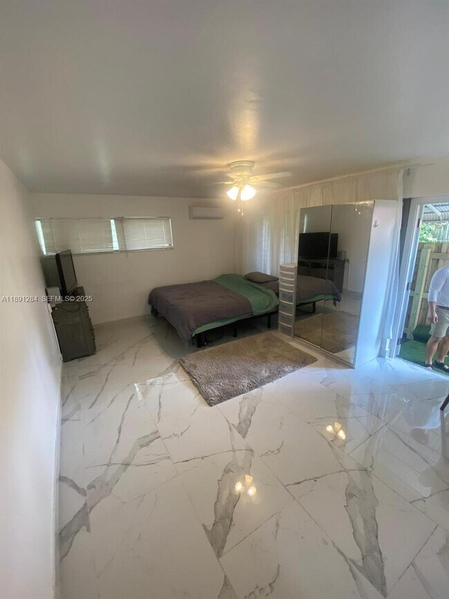 Photo - 2631 Fillmore St Unidad 2