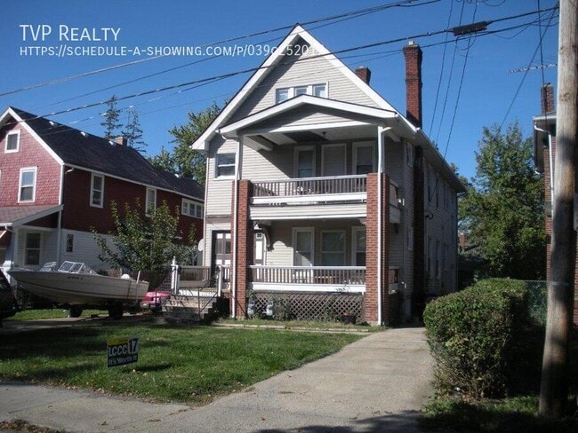 Building Photo - 1176 W 8th St