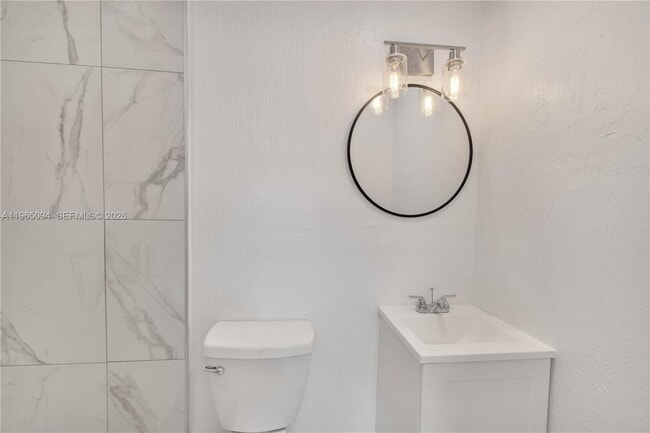 Photo - 536 NW 25th Ave Unit B