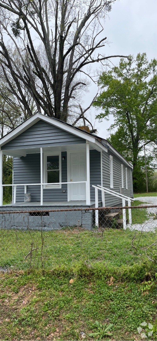 Building Photo - 633 Taggart Ave Rental