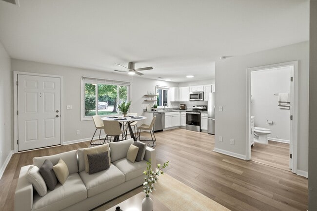 Photo - Plymouth Collection