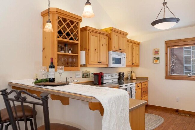 Photo - 476 Kings Crossing Rd