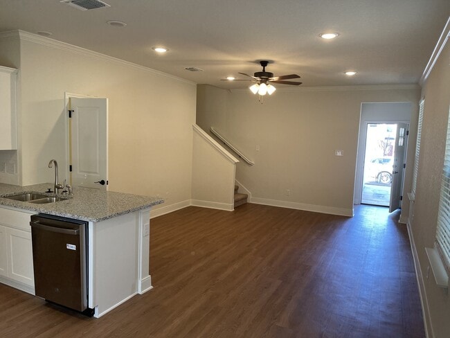 Photo - 10310 Candlewood Wy Unit 101