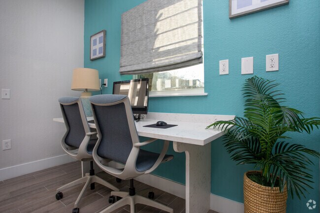 Business Center - Eden's Edge Apartments