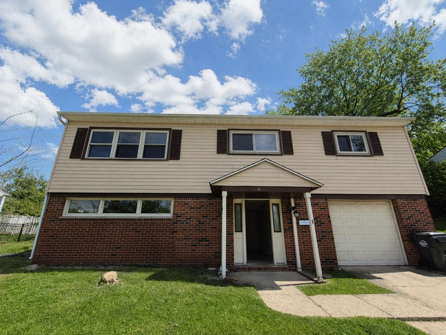 Building Photo - Cozy 4 Bedroom Kettering Home