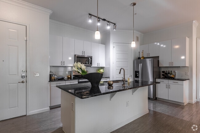 B1 2BR, 2BA - 1,051SF - Kitchen