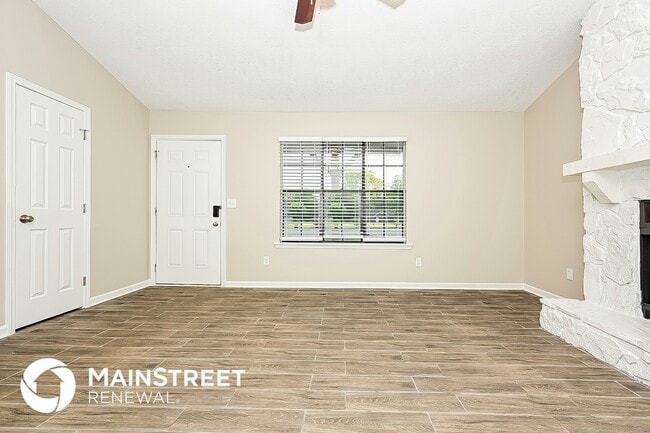 Photo - 5704 Phillips Dr