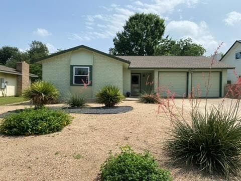 Photo - 411 Buckboard Blvd