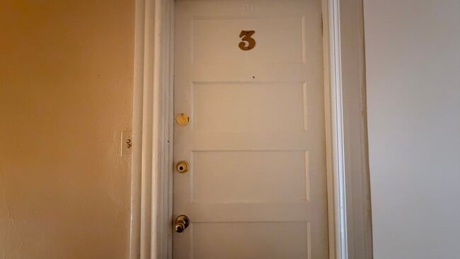 Photo - 260 Loreto St Unit #3